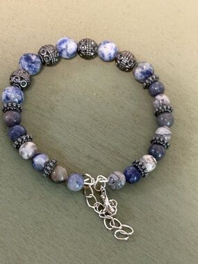 Blue Sodalite Stone Beaded Memory Wire with Clasp Bracelet w/Silver Accents